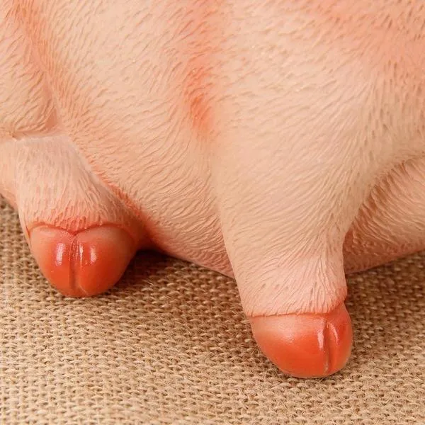 Realistisches fröhliches Sparschwein | Skanto