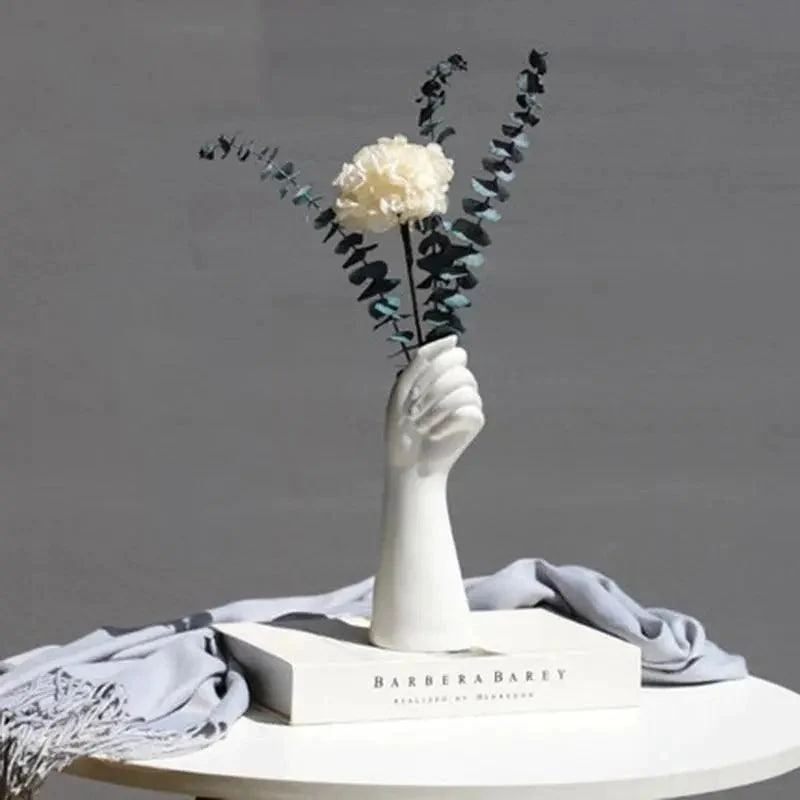 Skanto Keramik weiße Handvase – Porzellan-Tischvase für Home Office Dekor & Blumenarrangement