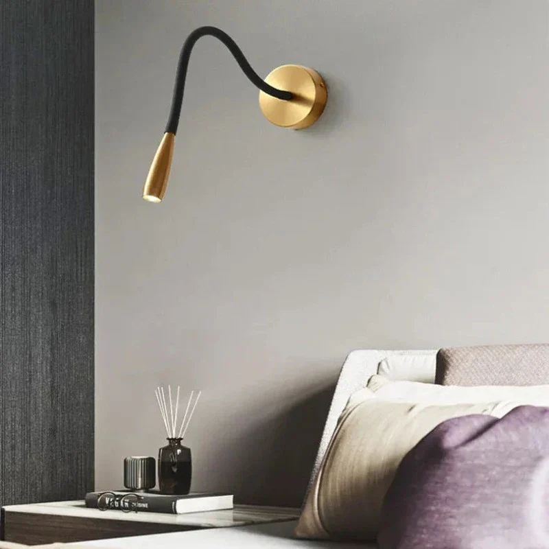 Moderne Wandleuchte mit flexiblem Arm für den Innenbereich – Verstellbare LED-Wandlampe für Wohn- und Schlafzimmer | Skanto