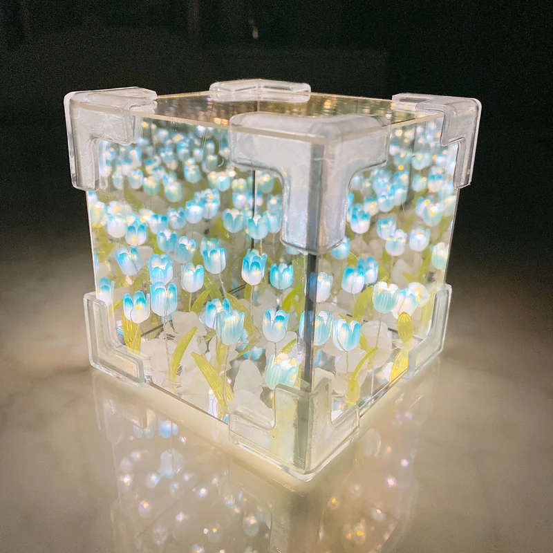 Blossom Box | Magisches Tulpenlicht | Skanto
